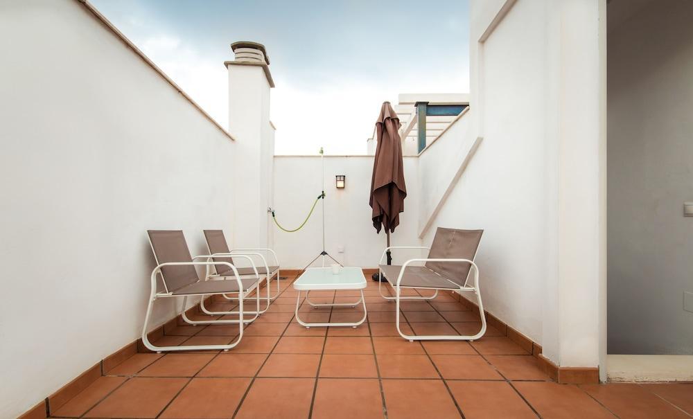 Holidays2Malaga Juan De Mena Apartments ภายนอก รูปภาพ