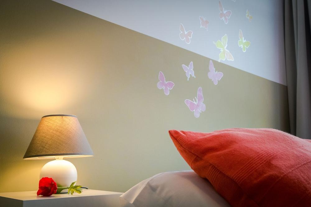 Holidays2Malaga Juan De Mena Apartments ภายนอก รูปภาพ